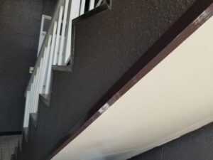 塗装後の階段