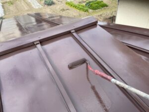 トタン屋根の仕上げ塗装